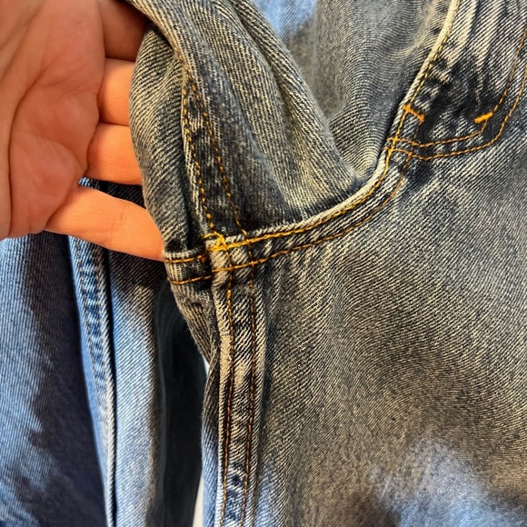 Levis Mens 550 Relaxed Fit Broken In Blue Jeans Worn Denim Light Wash Size 29x34 - Picture 10 of 16